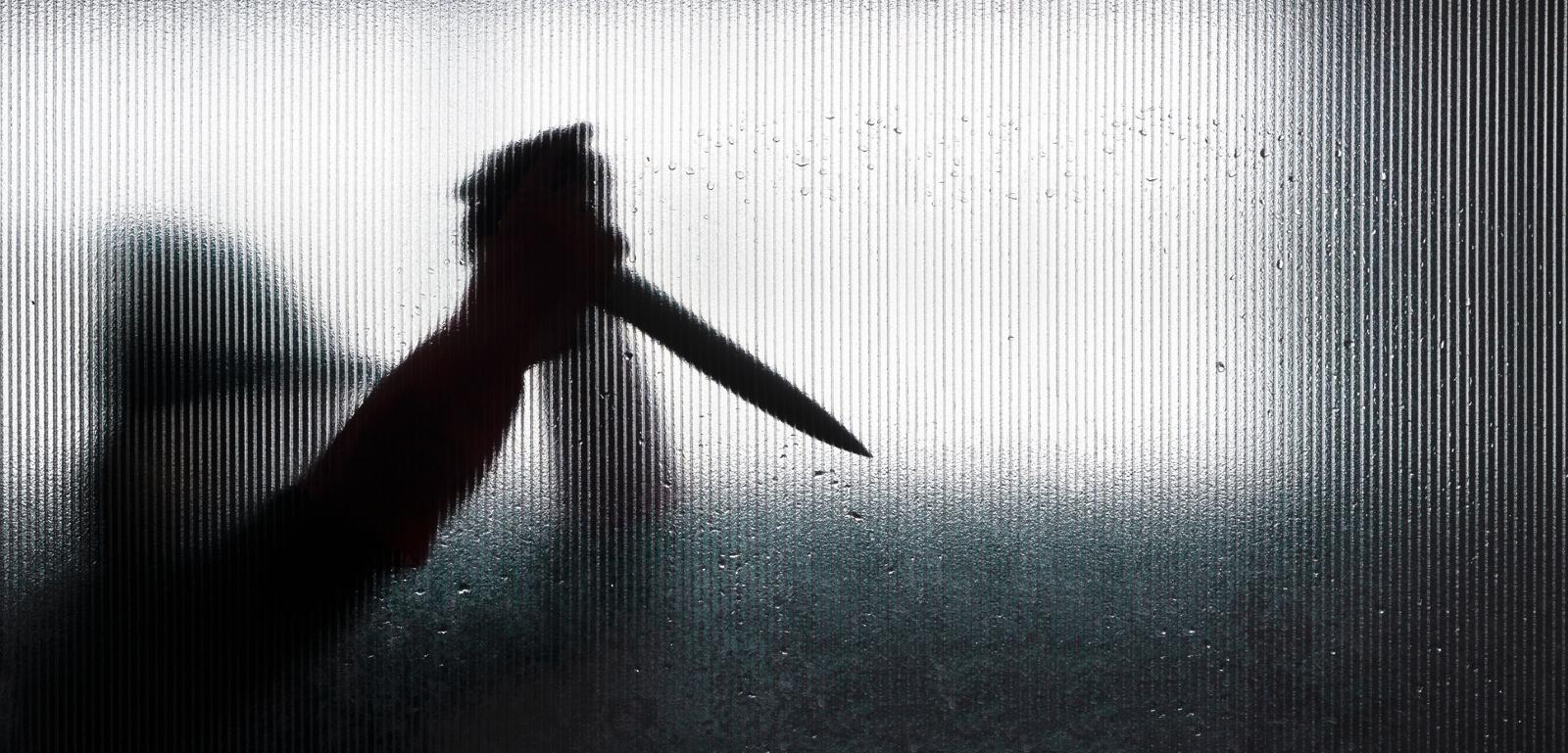 Dalla morte all’assoluzione: ex fidanzato femminicida libero in un anno!